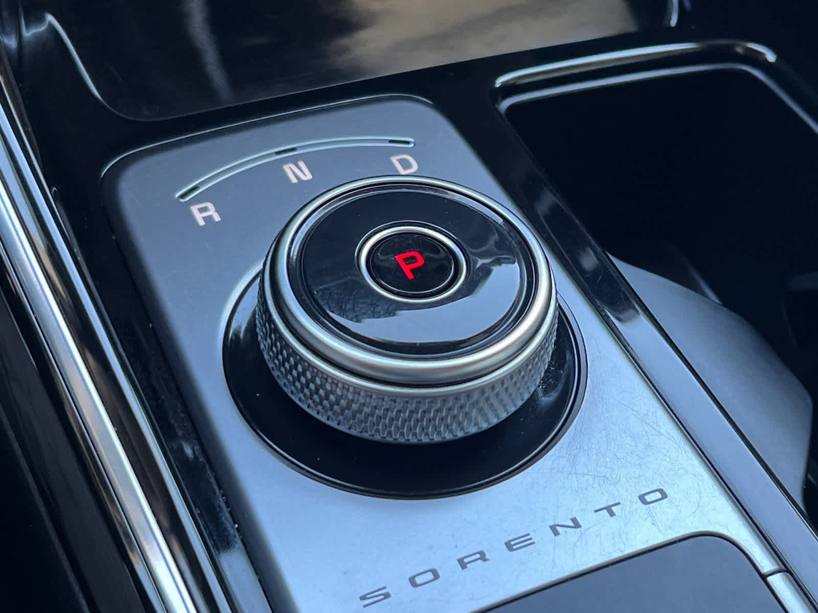 Thumbnail: 2022 Kia Sorento - 23
