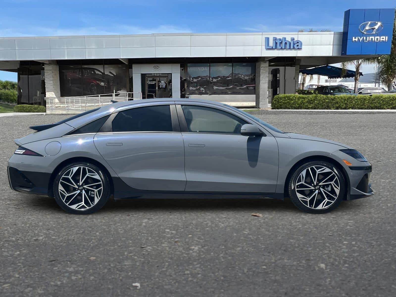 Thumbnail: 2024 Hyundai Ioniq 6 - 8