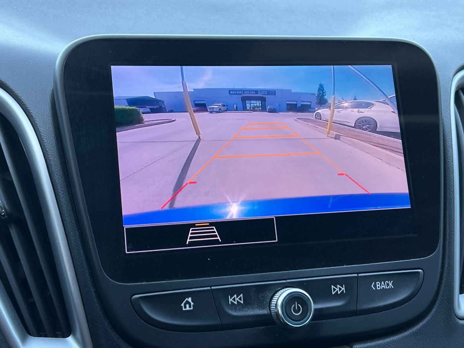 Thumbnail: 2023 Chevrolet Malibu - 19