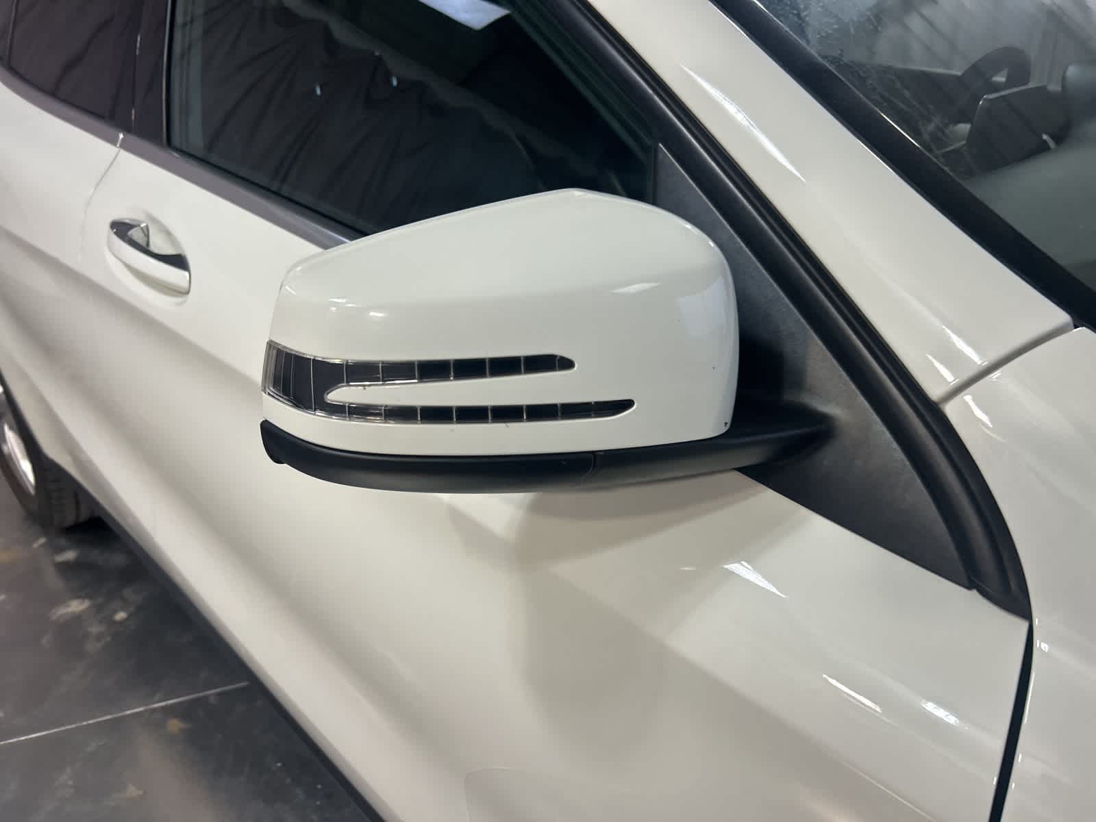 Thumbnail: 2016 Mercedes-Benz GLA - 6