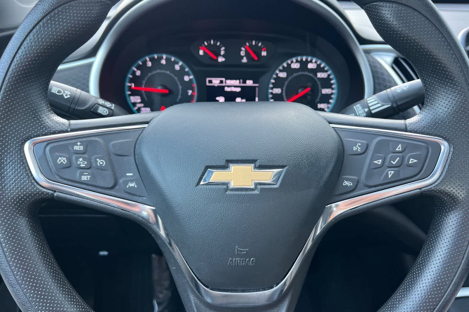 Thumbnail: 2023 Chevrolet Malibu - 25