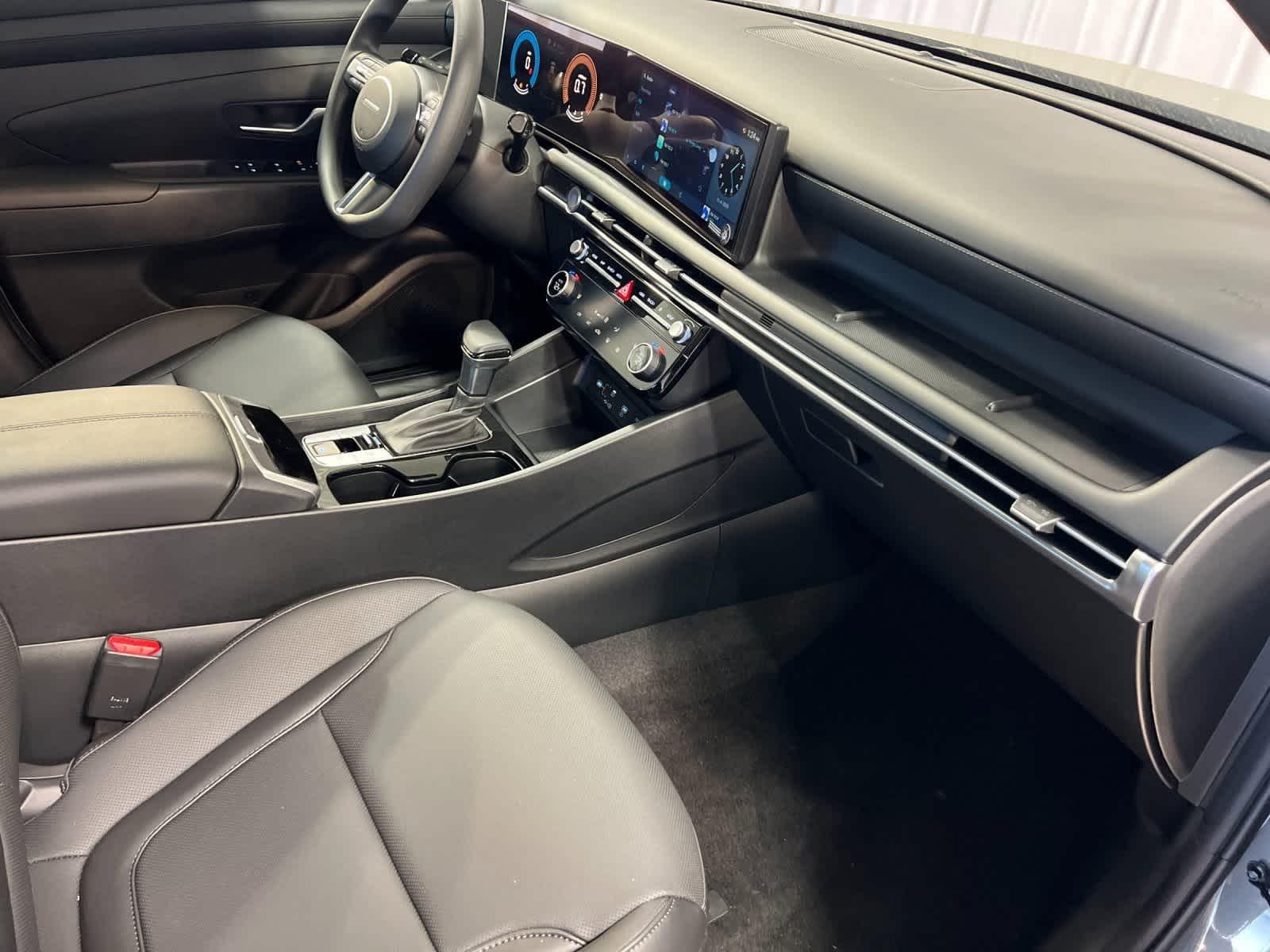 Thumbnail: 2026 Hyundai Santa Cruz - 15