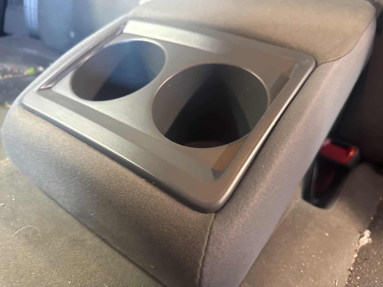 Thumbnail: 2014 Toyota Prius - 17