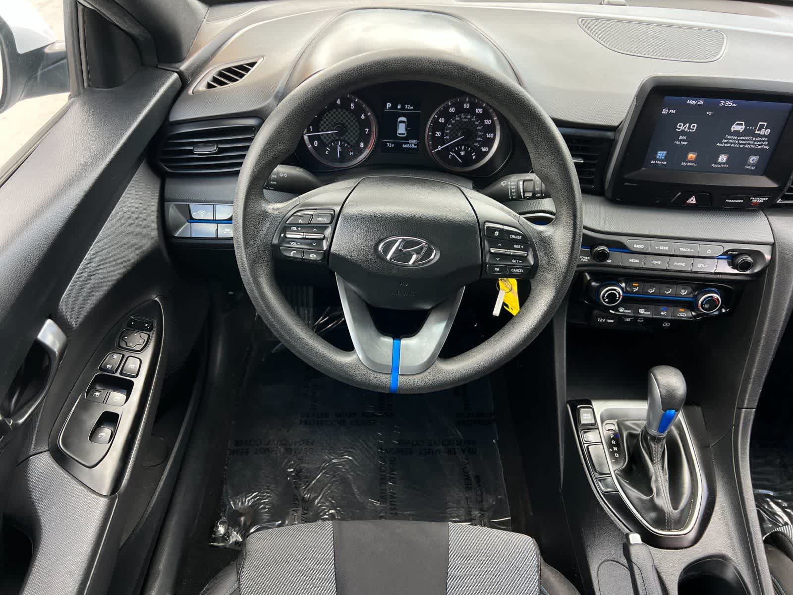 Thumbnail: 2019 Hyundai Veloster - 15