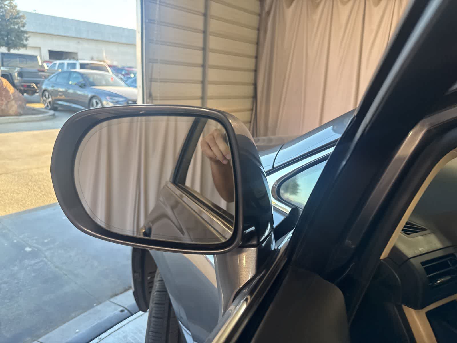 Thumbnail: 2013 Lexus RX - 18