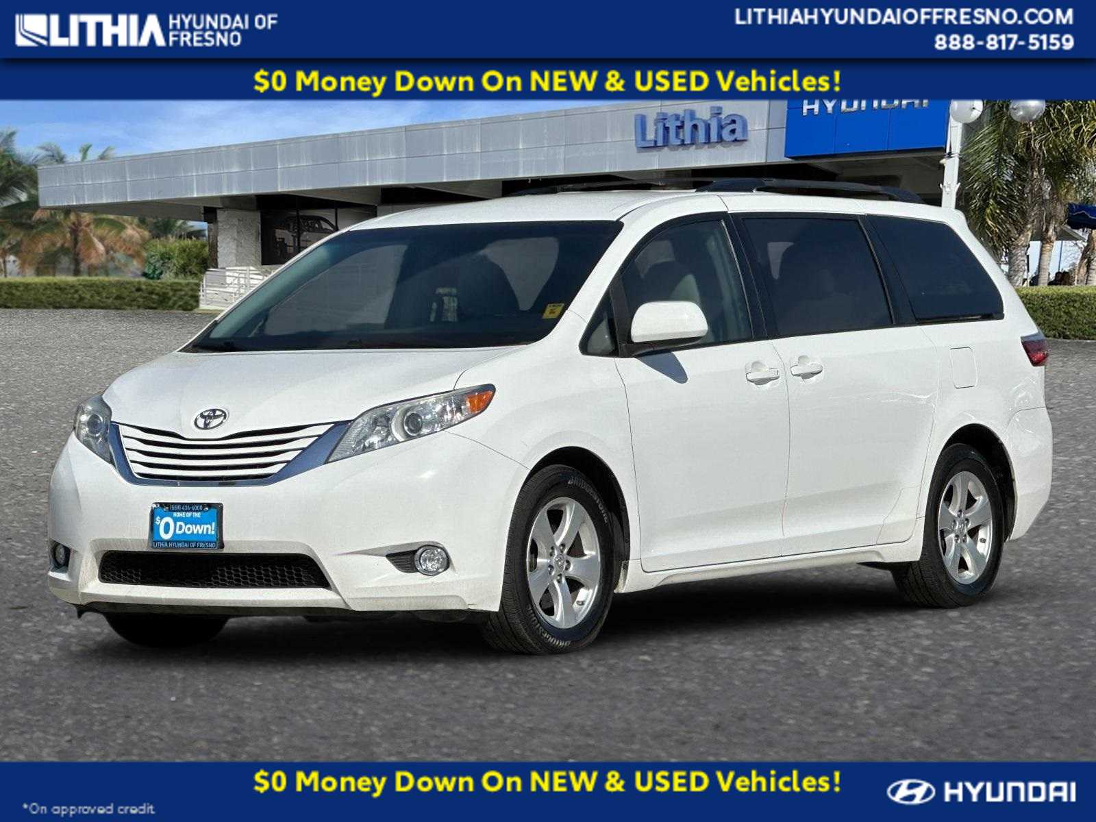2017 Toyota Sienna LE -
                  Fresno, CA