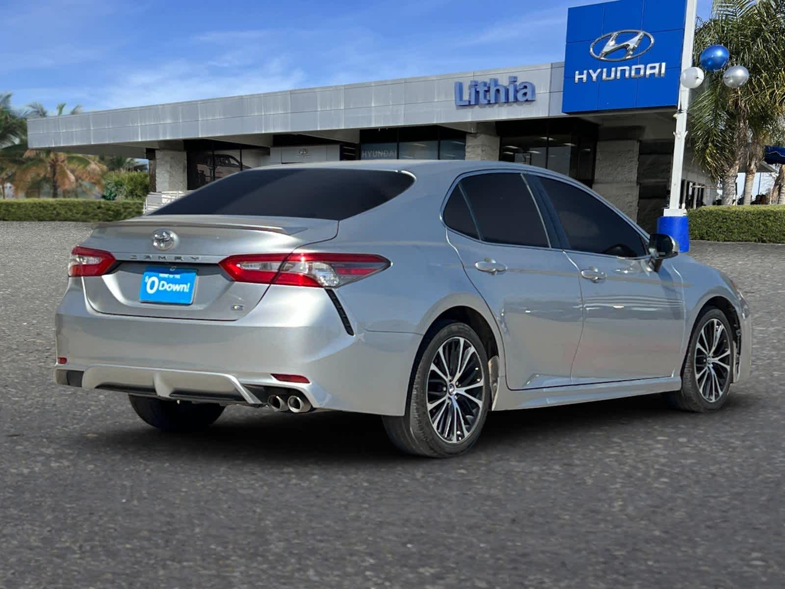 Used 2018 Toyota Camry SE with VIN JTNB11HK0J3037479 for sale in Fresno, CA