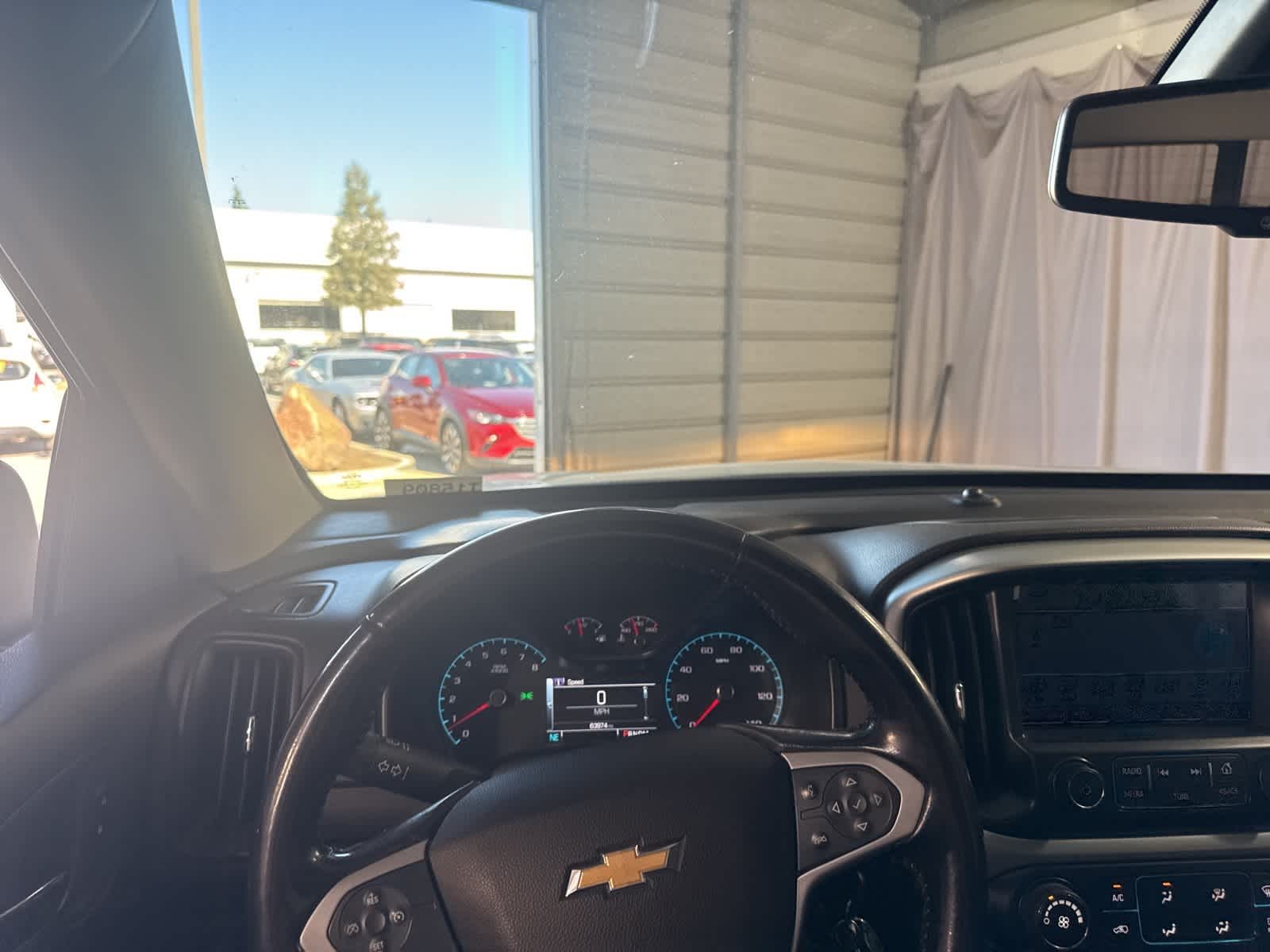 Thumbnail: 2016 Chevrolet Colorado - 23