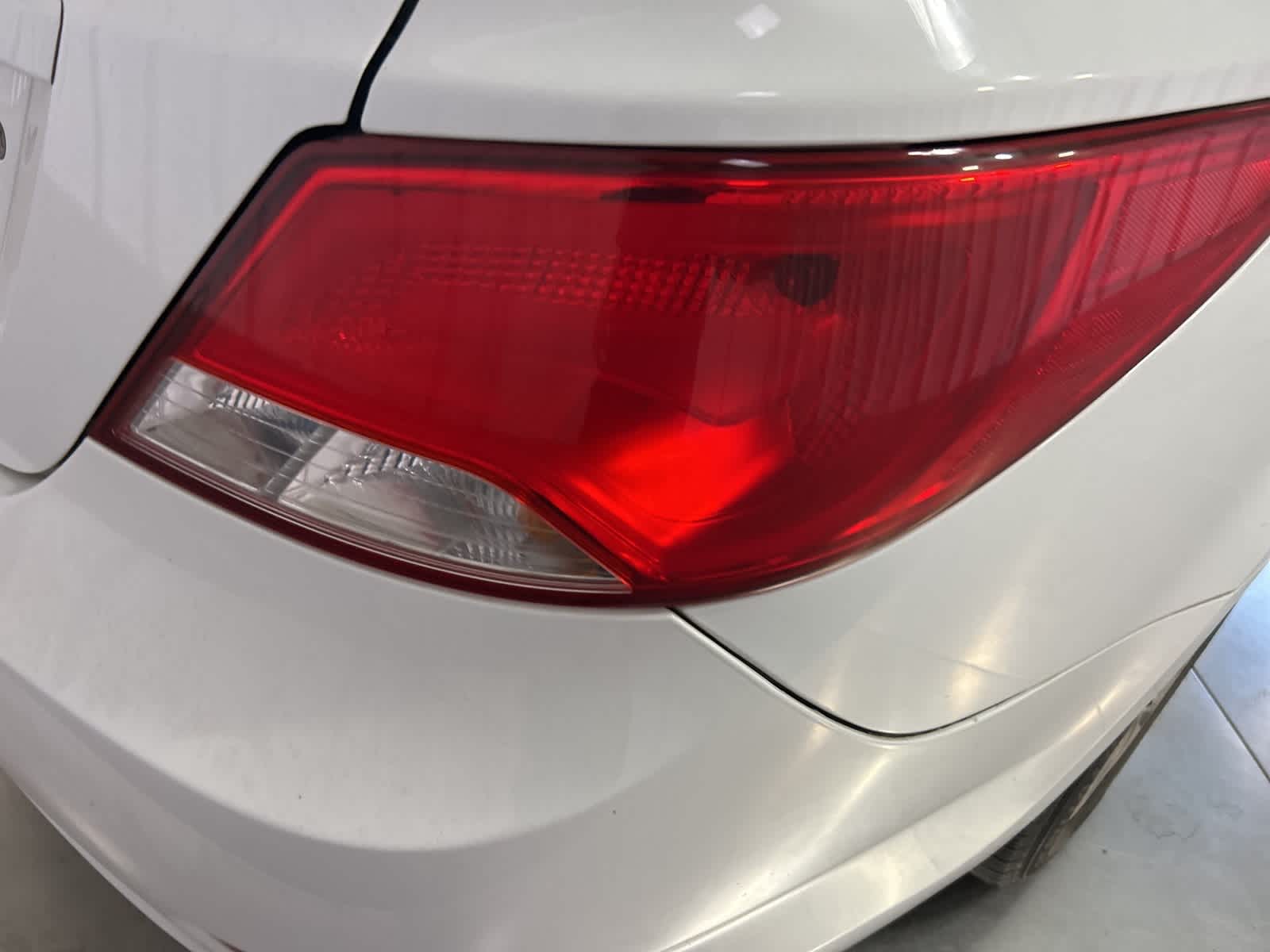 Thumbnail: 2017 Hyundai Accent - 9