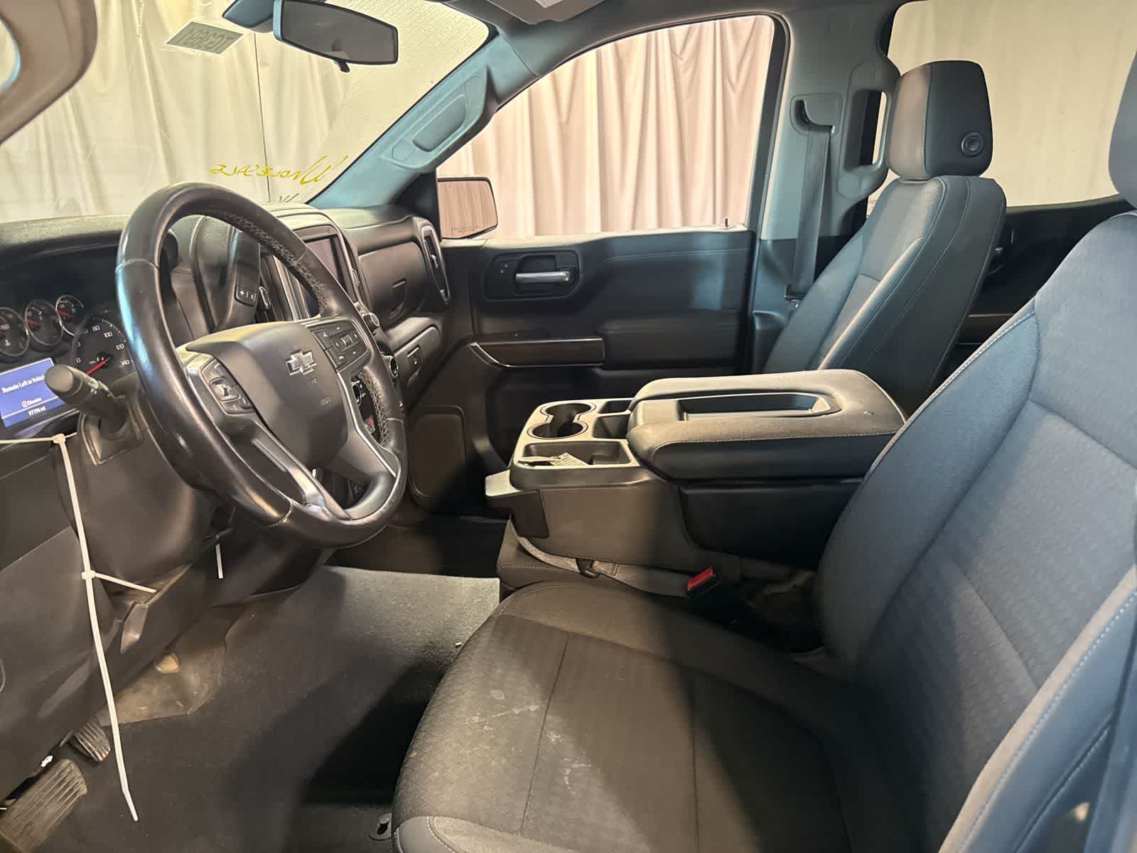 Thumbnail: 2021 Chevrolet Silverado 1500 - 19