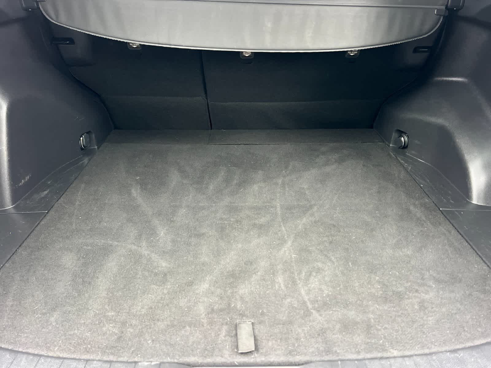 Thumbnail: 2020 Toyota RAV4 - 15