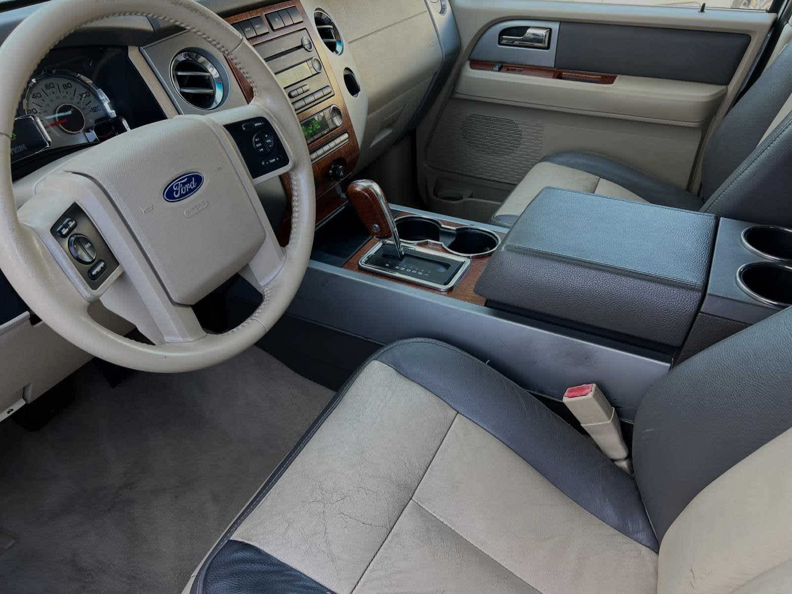 2008 Ford Expedition  11