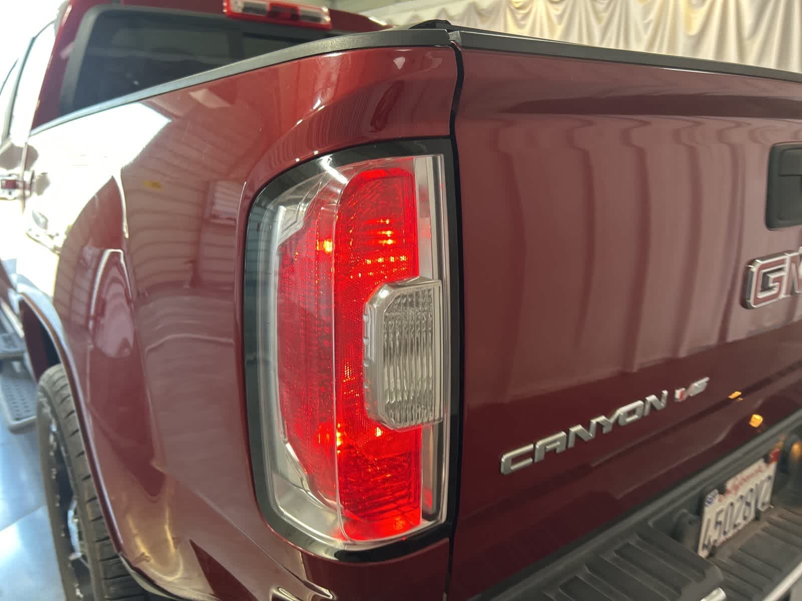 Thumbnail: 2019 GMC Canyon - 14