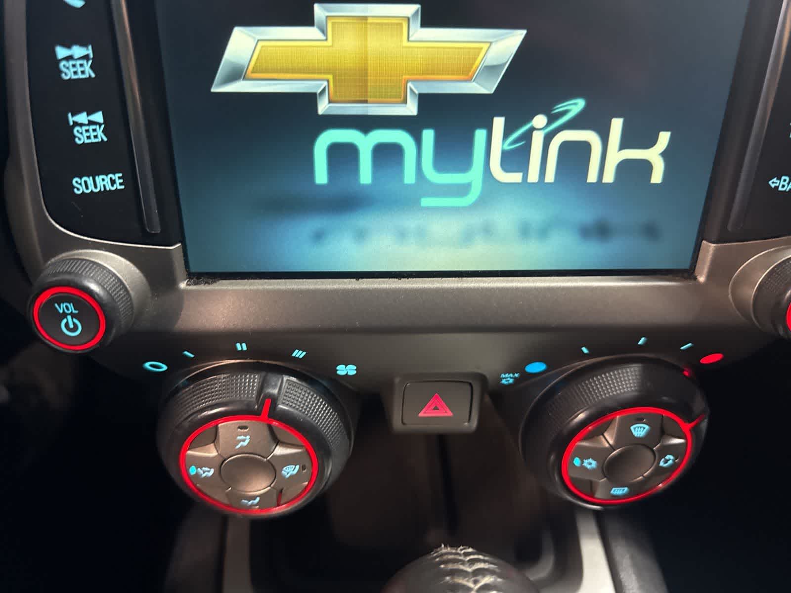 Thumbnail: 2015 Chevrolet Camaro - 26