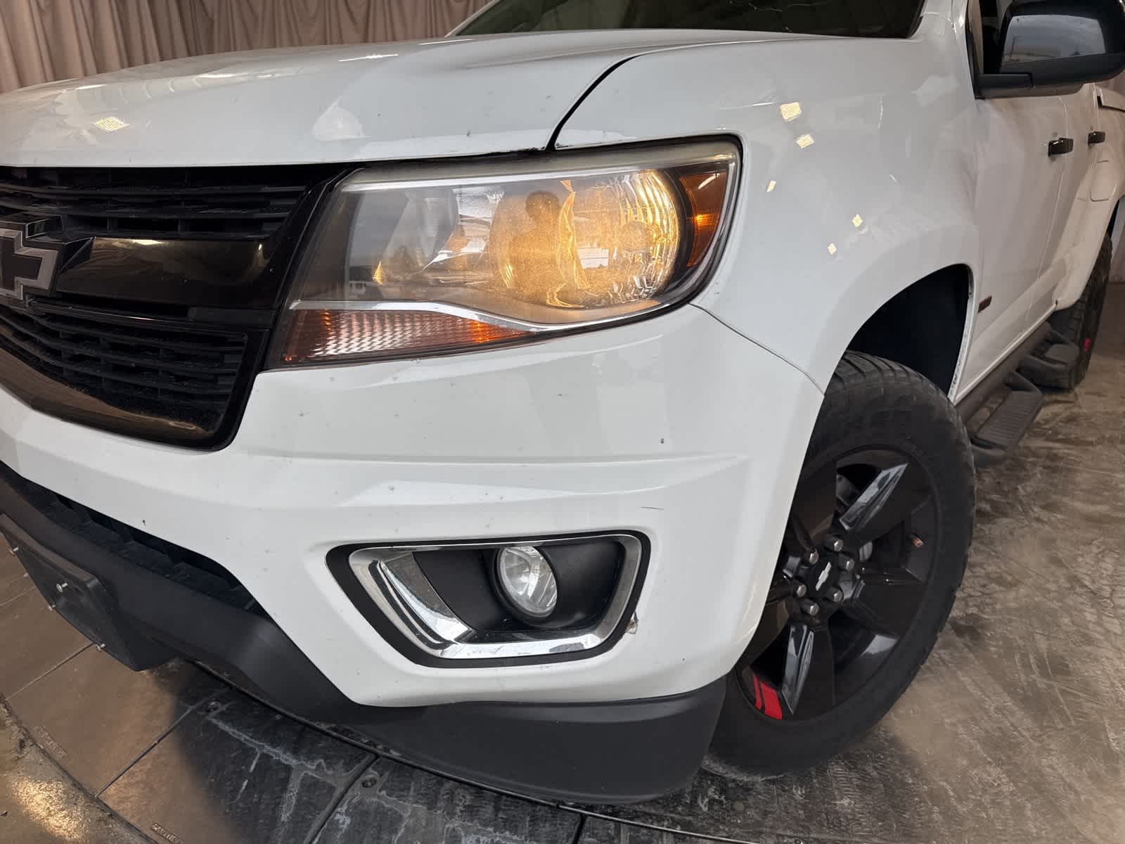 Thumbnail: 2018 Chevrolet Colorado - 10