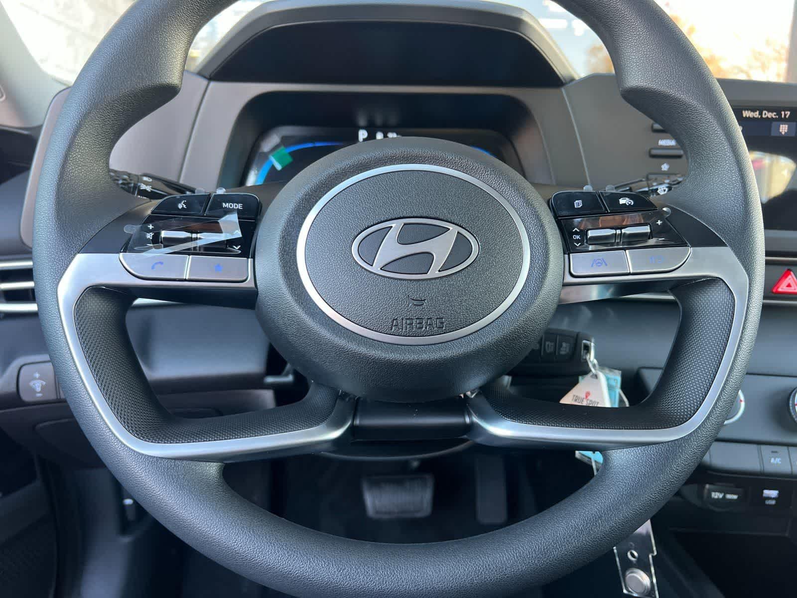 Thumbnail: 2026 Hyundai Elantra - 22