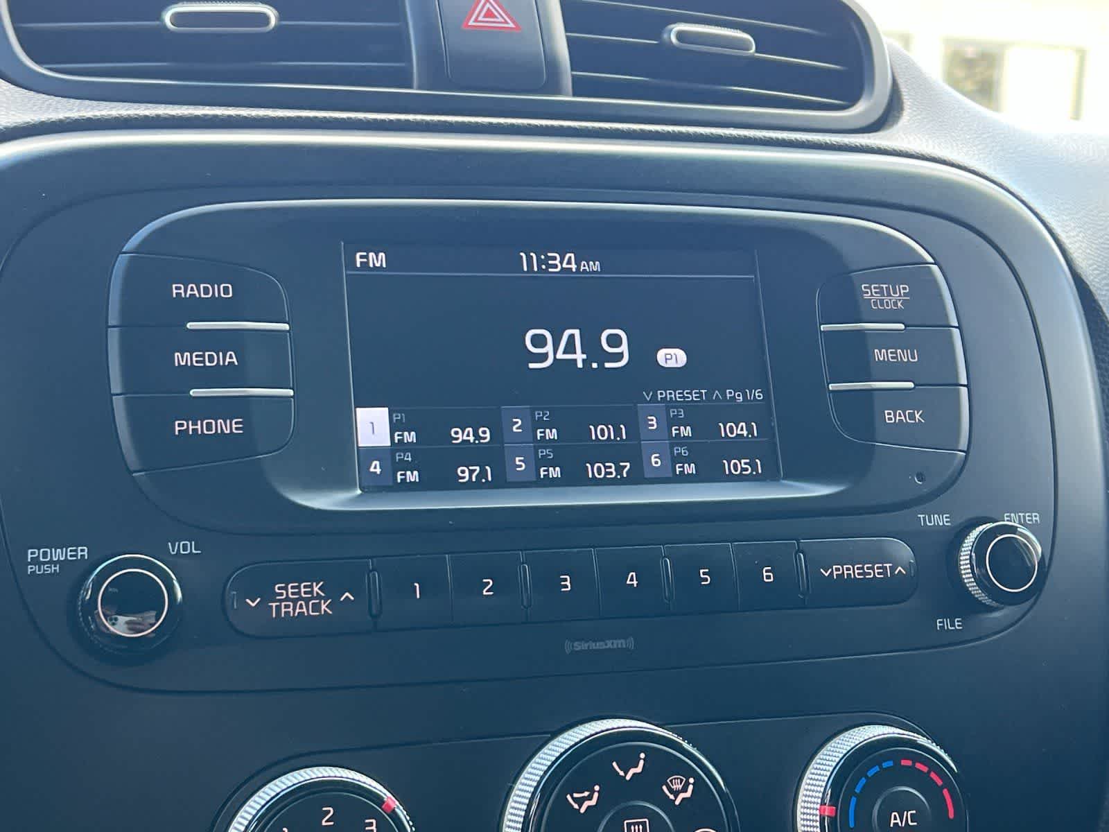 Thumbnail: 2017 Kia Soul - 19