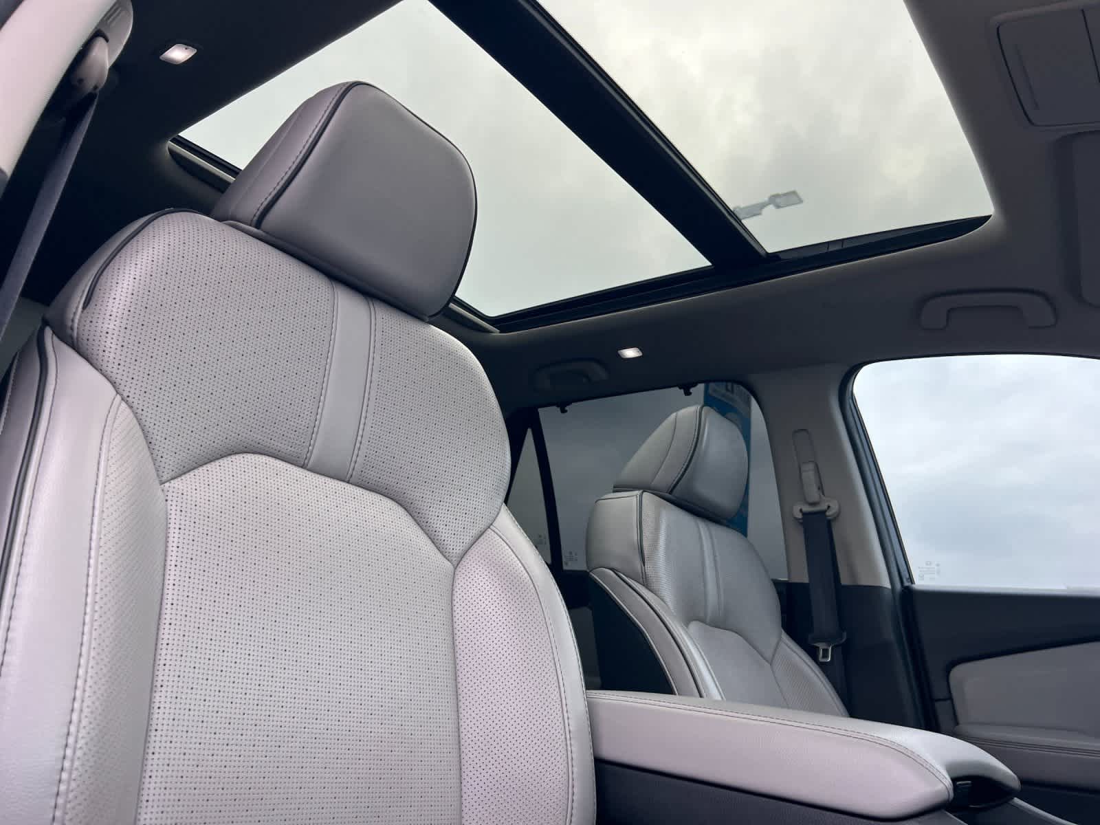 Thumbnail: 2023 Honda Pilot - 18