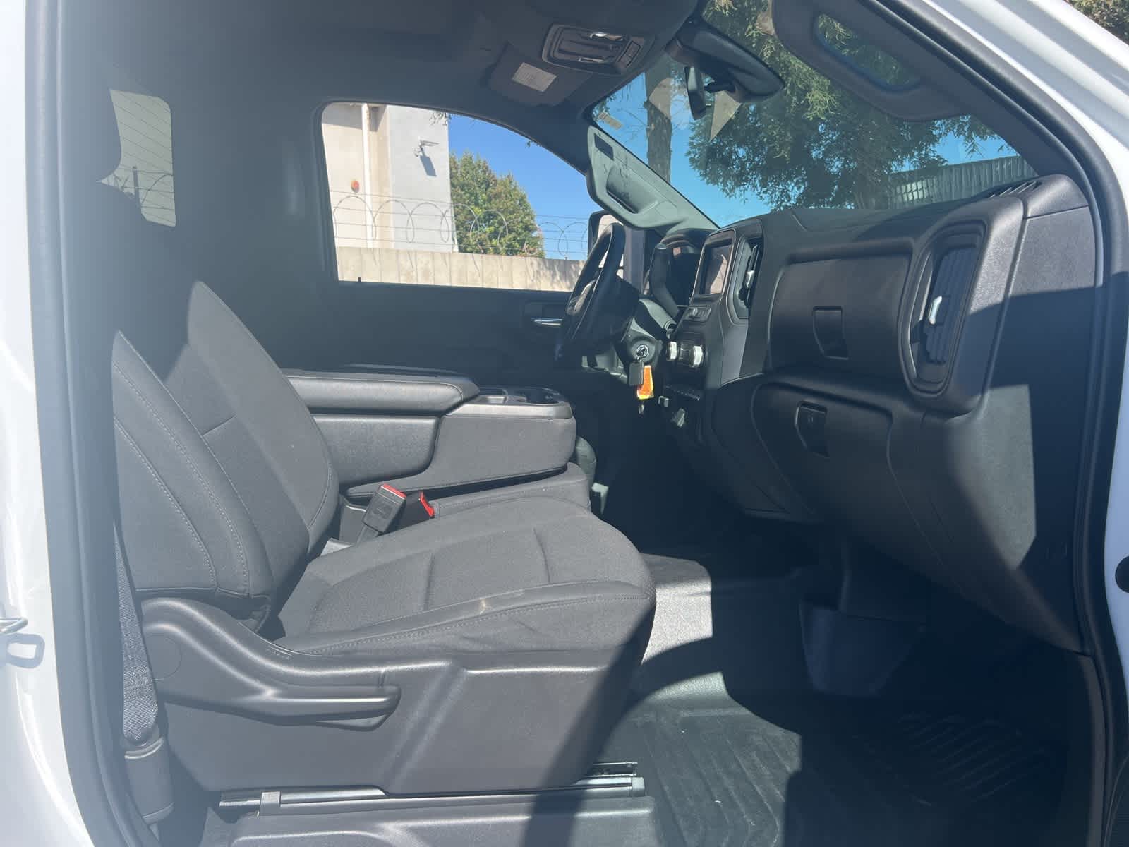 Thumbnail: 2021 GMC Sierra 2500 - 15