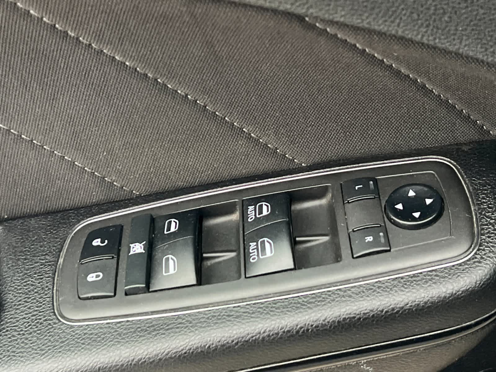 Thumbnail: 2021 Dodge Charger - 13