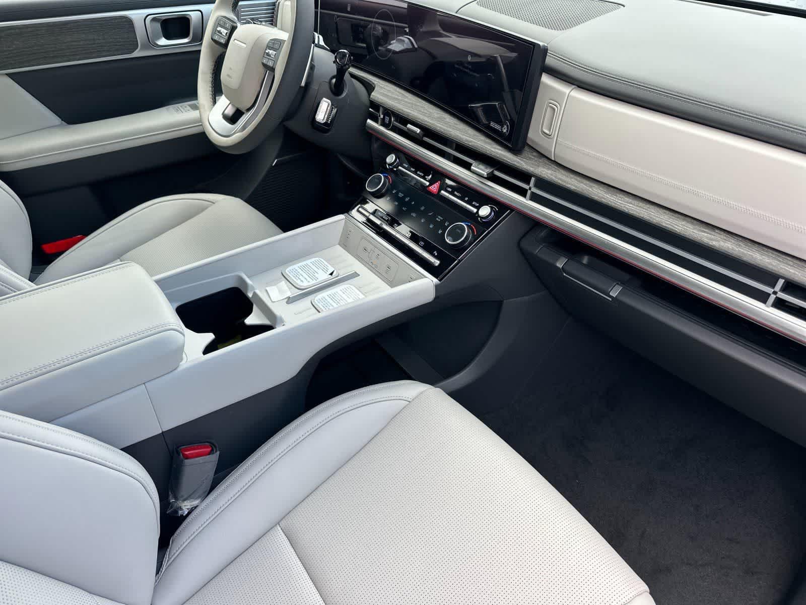 Thumbnail: 2026 Hyundai Santa Fe - 15