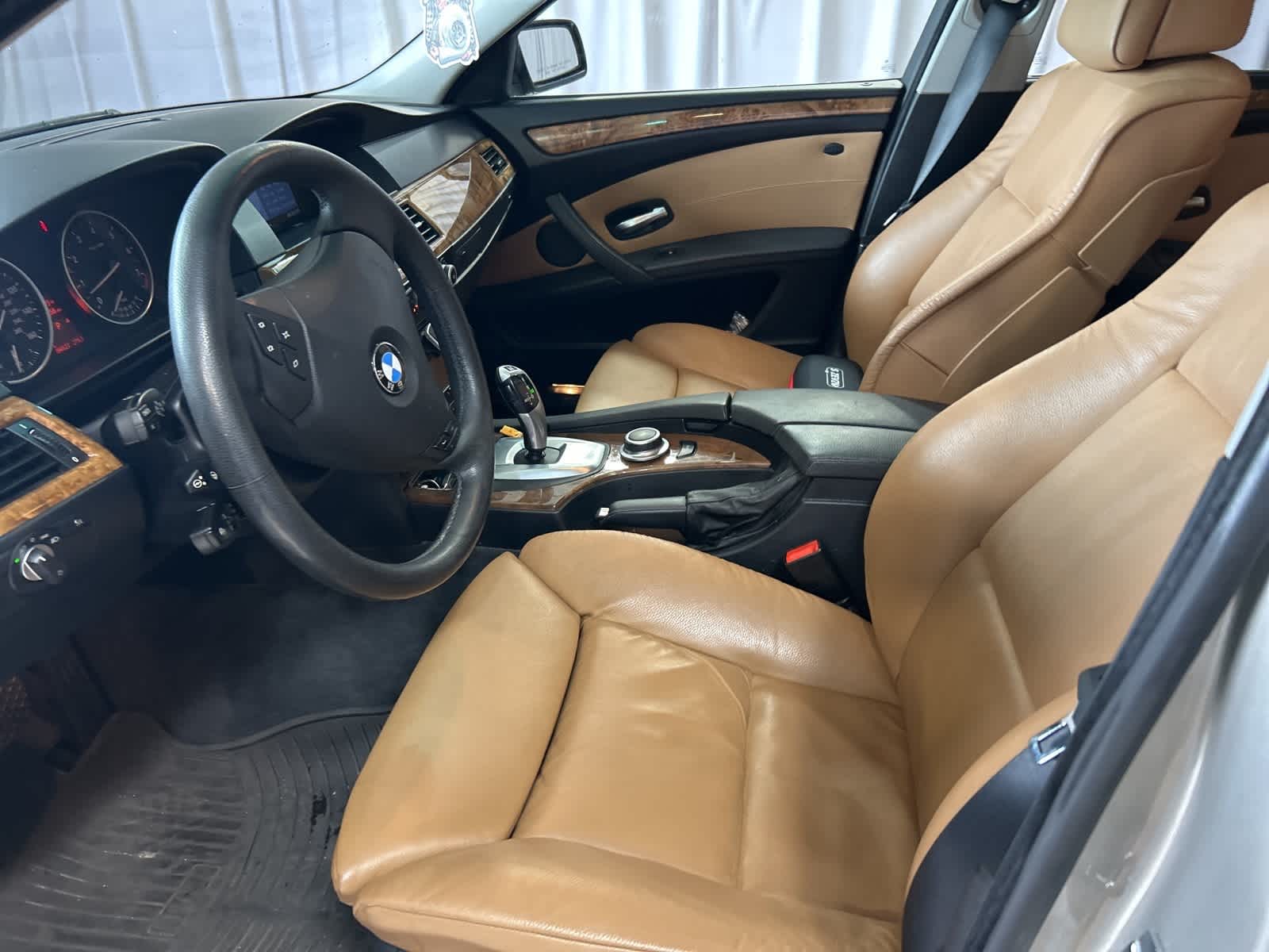 Thumbnail: 2008 BMW 5 Series - 24