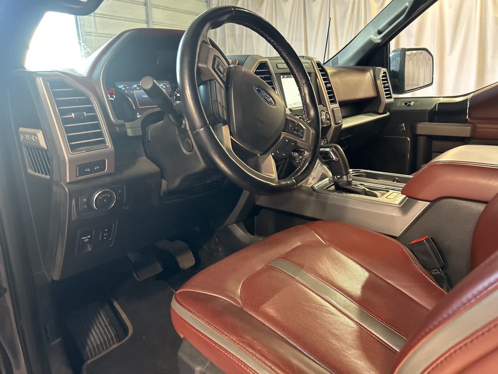 Thumbnail: 2018 Ford F-150 - 27