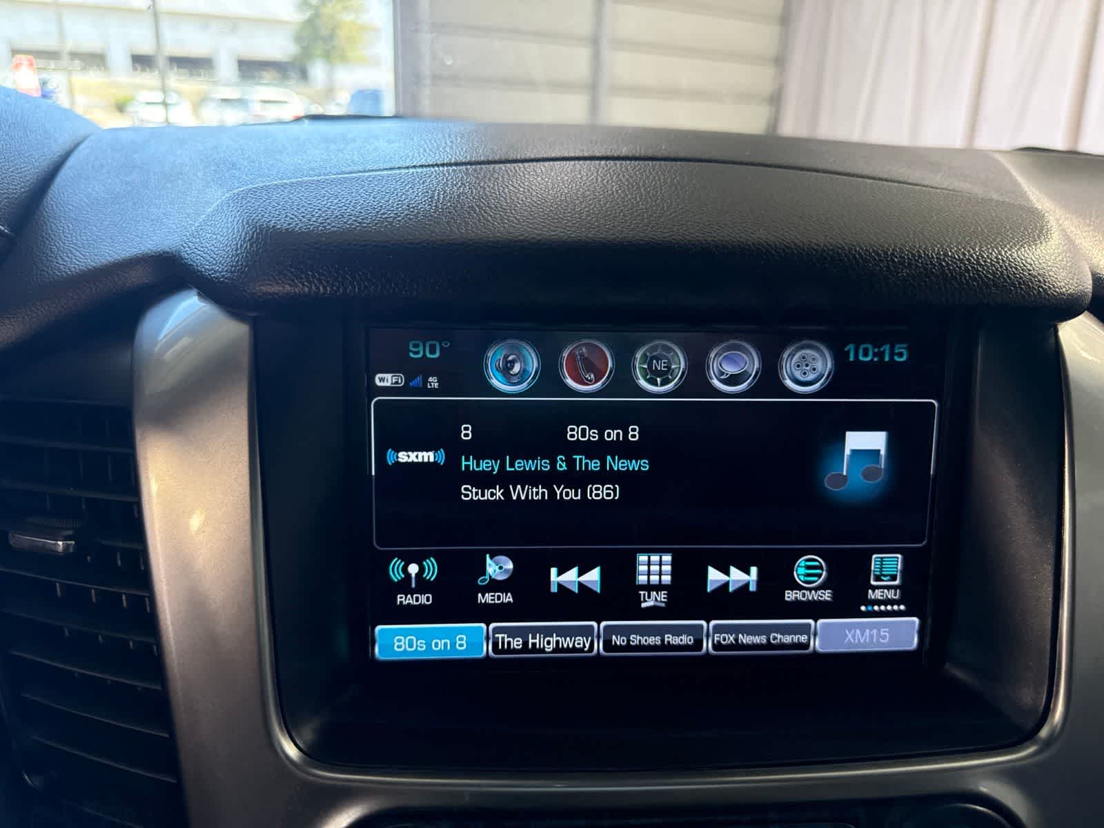 Thumbnail: 2019 Chevrolet Suburban - 26