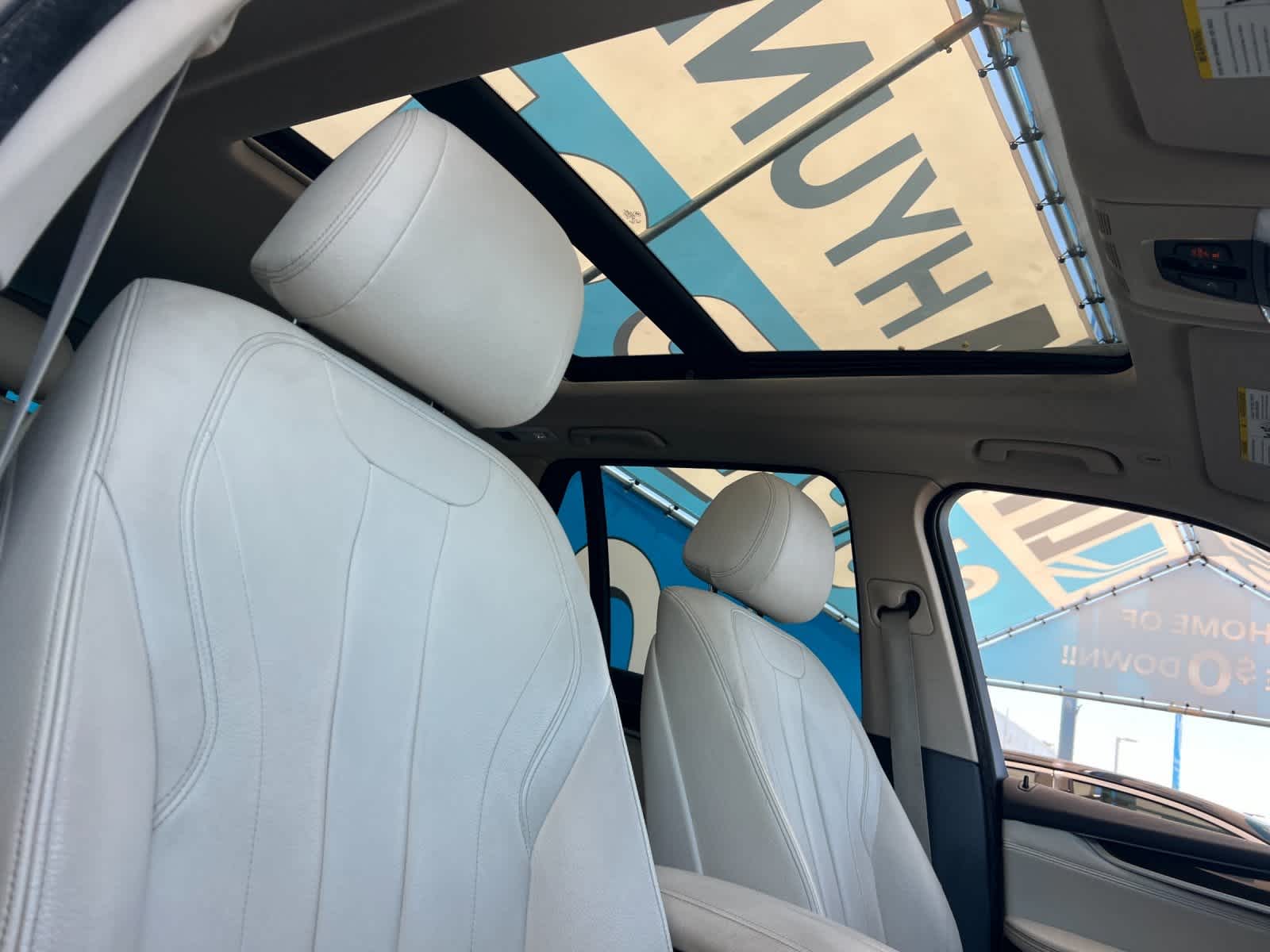 Thumbnail: 2015 BMW X5 - 17