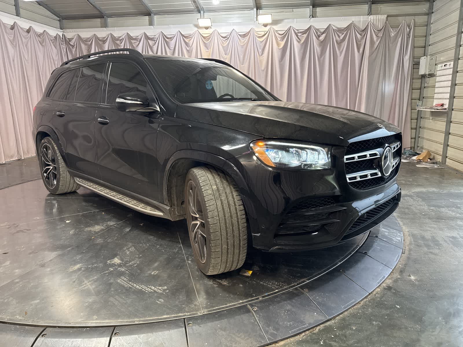 Thumbnail: 2022 Mercedes-Benz GLS - 3