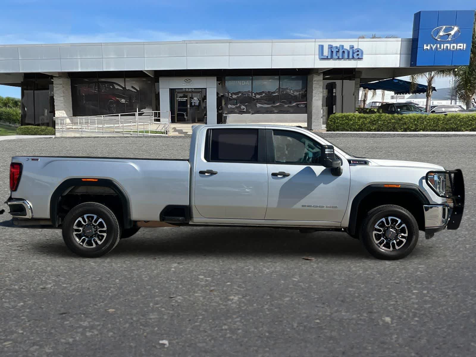 Thumbnail: 2021 GMC Sierra 3500 - 8