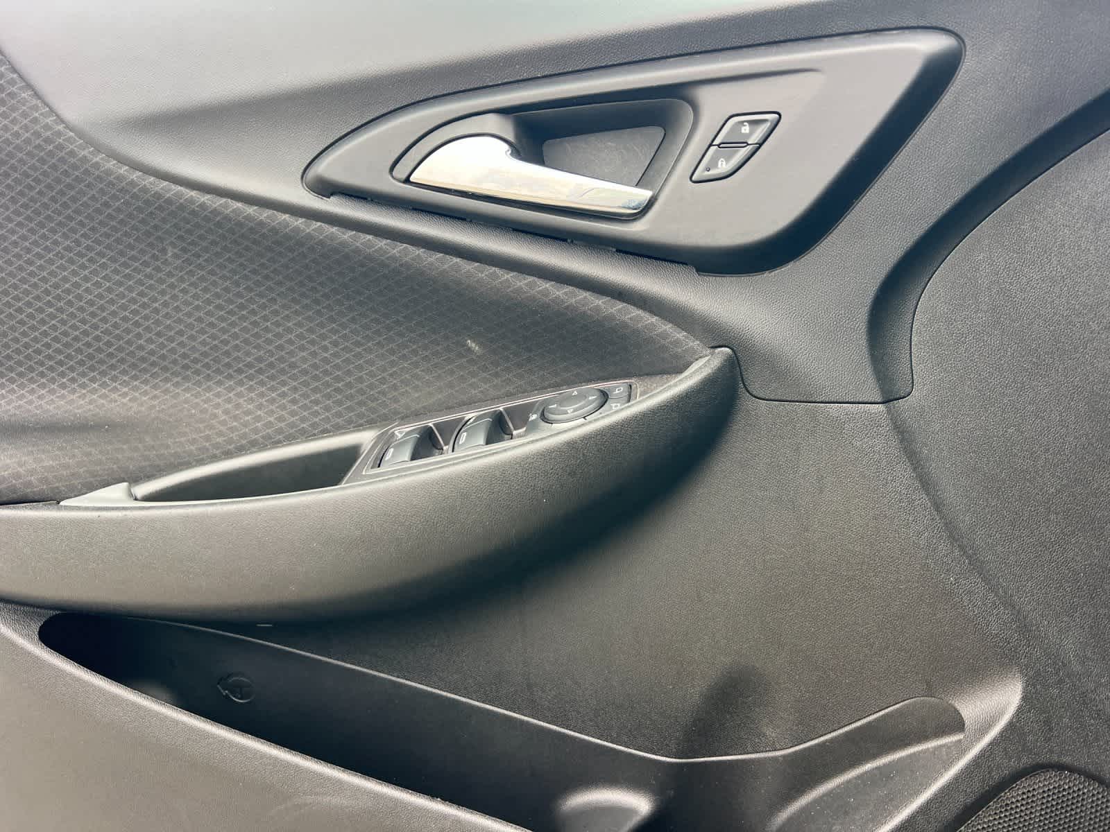 Thumbnail: 2023 Chevrolet Malibu - 12