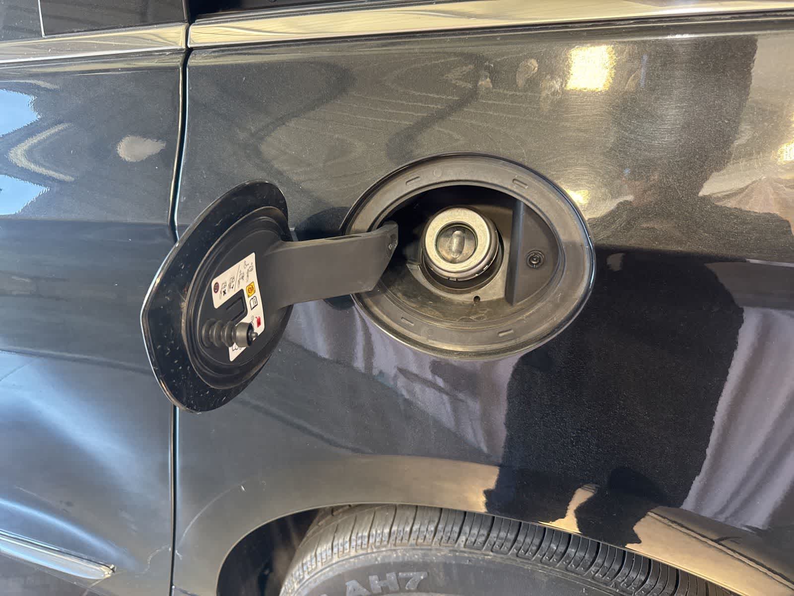 Thumbnail: 2021 Chrysler Pacifica - 7