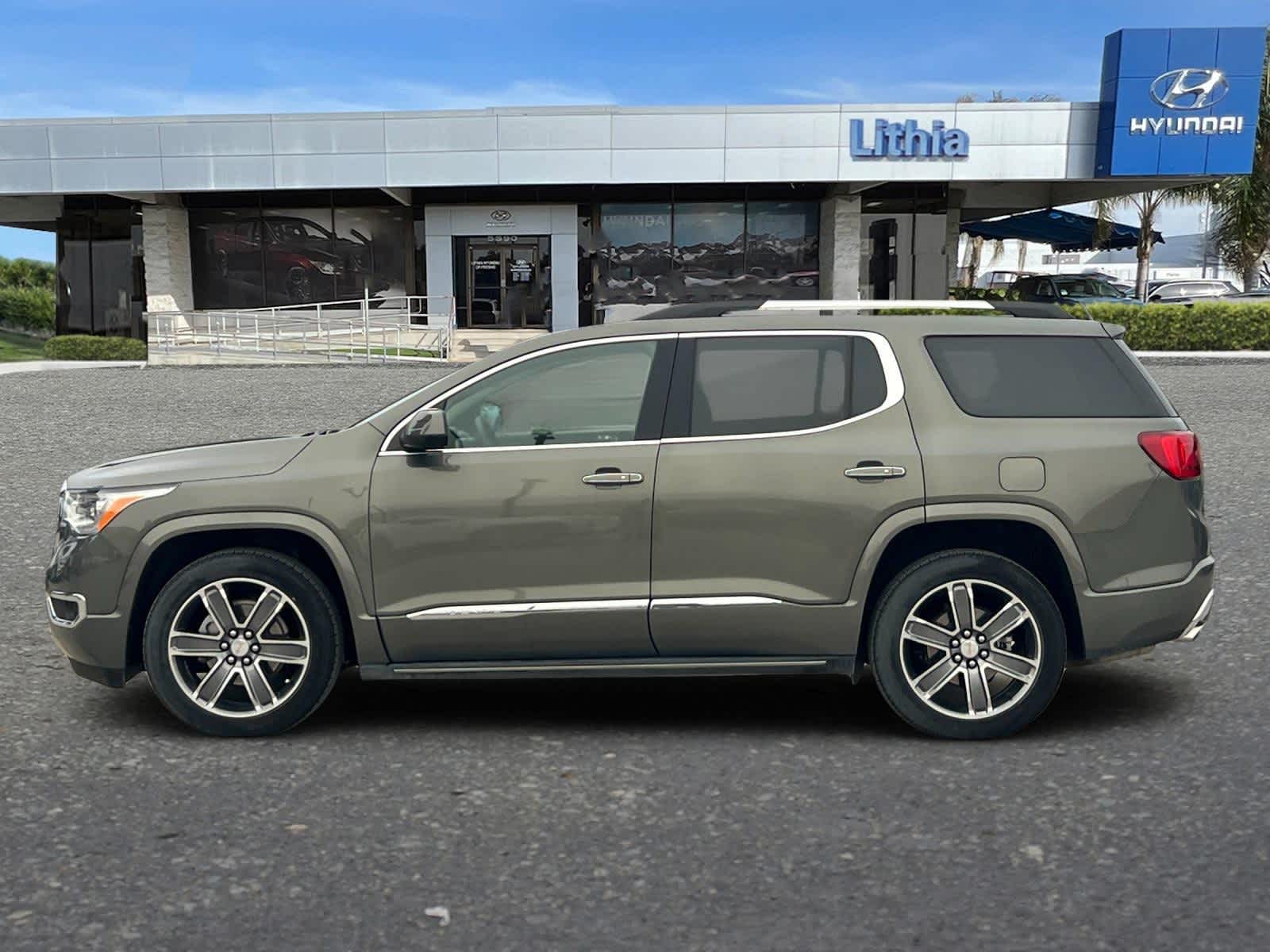 Thumbnail: 2017 GMC Acadia - 5