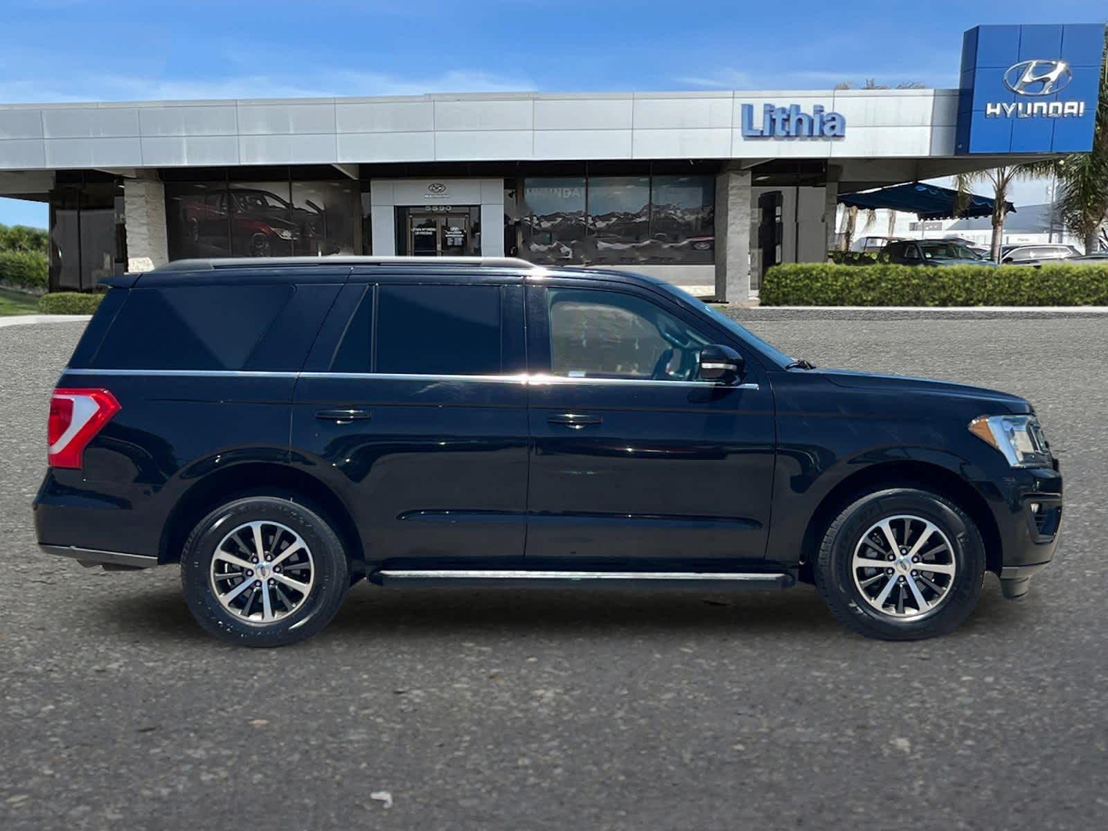 Thumbnail: 2019 Ford Expedition - 8