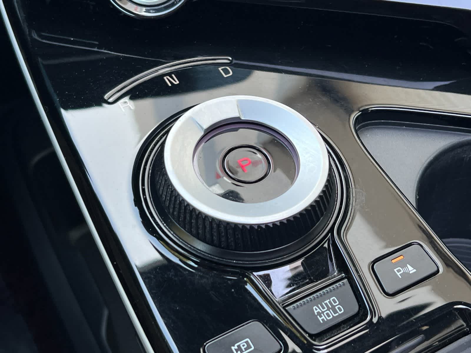 Thumbnail: 2022 Kia EV6 - 22