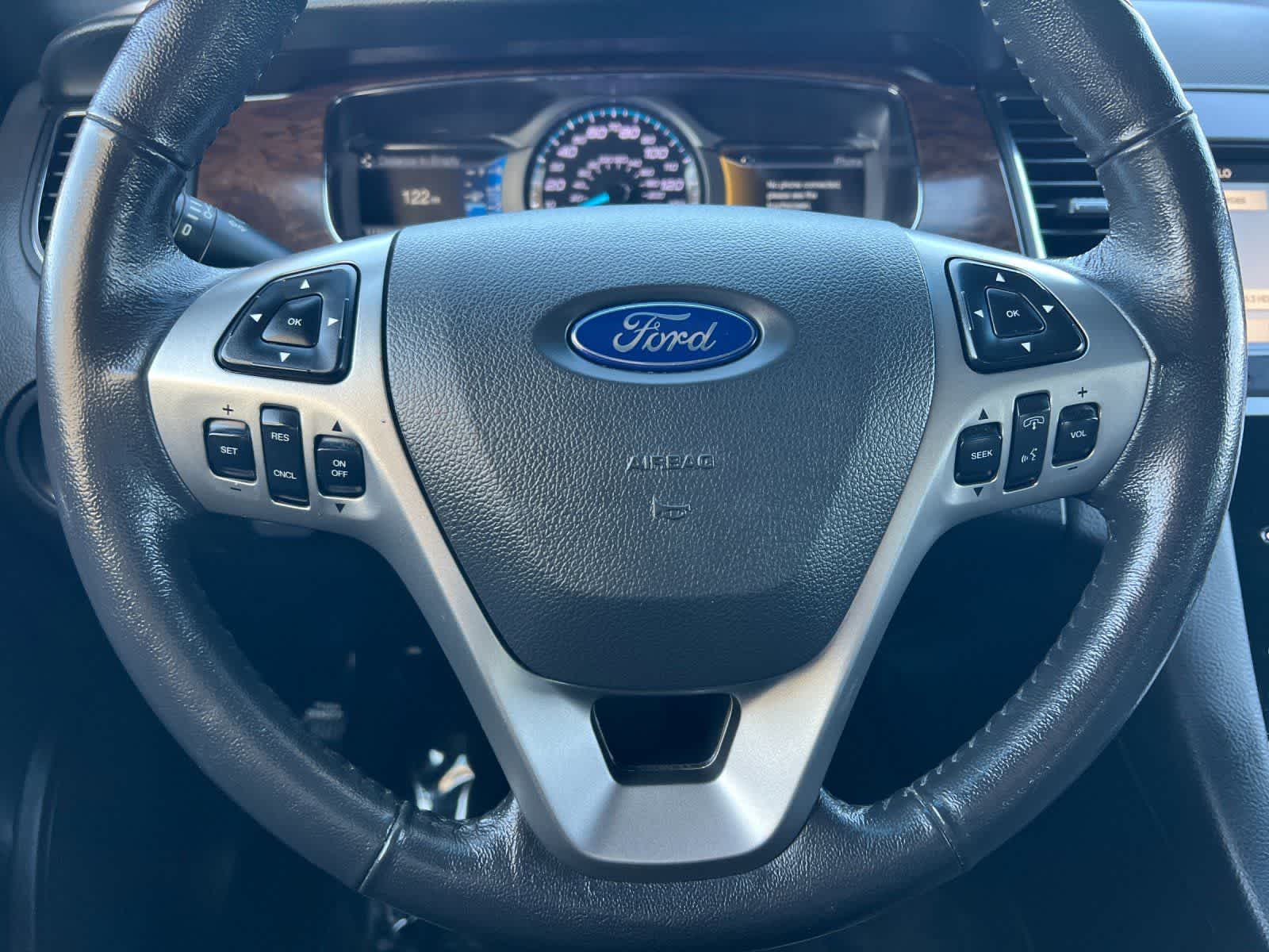 Thumbnail: 2018 Ford Taurus - 23