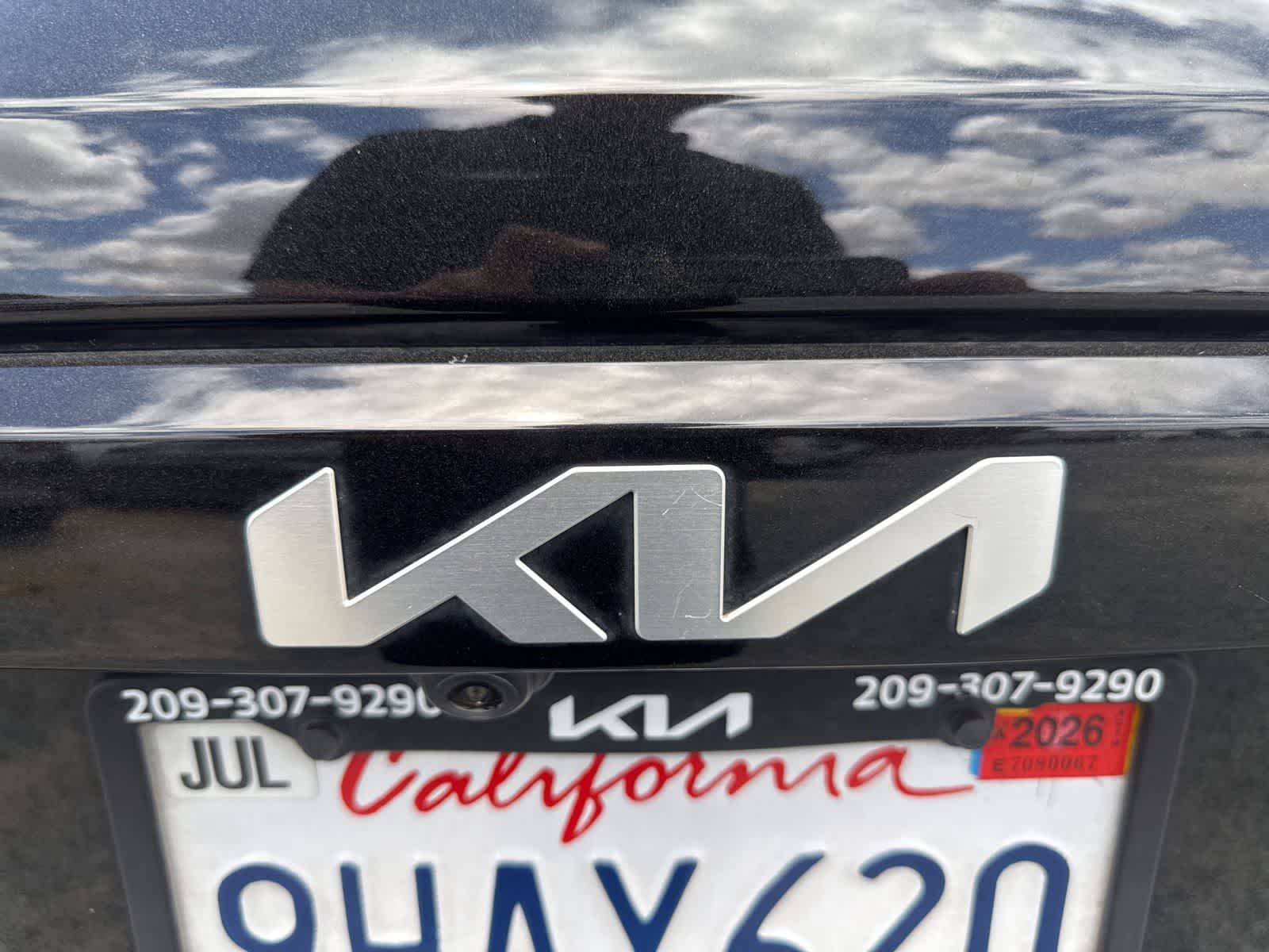 Thumbnail: 2023 Kia Niro - 12