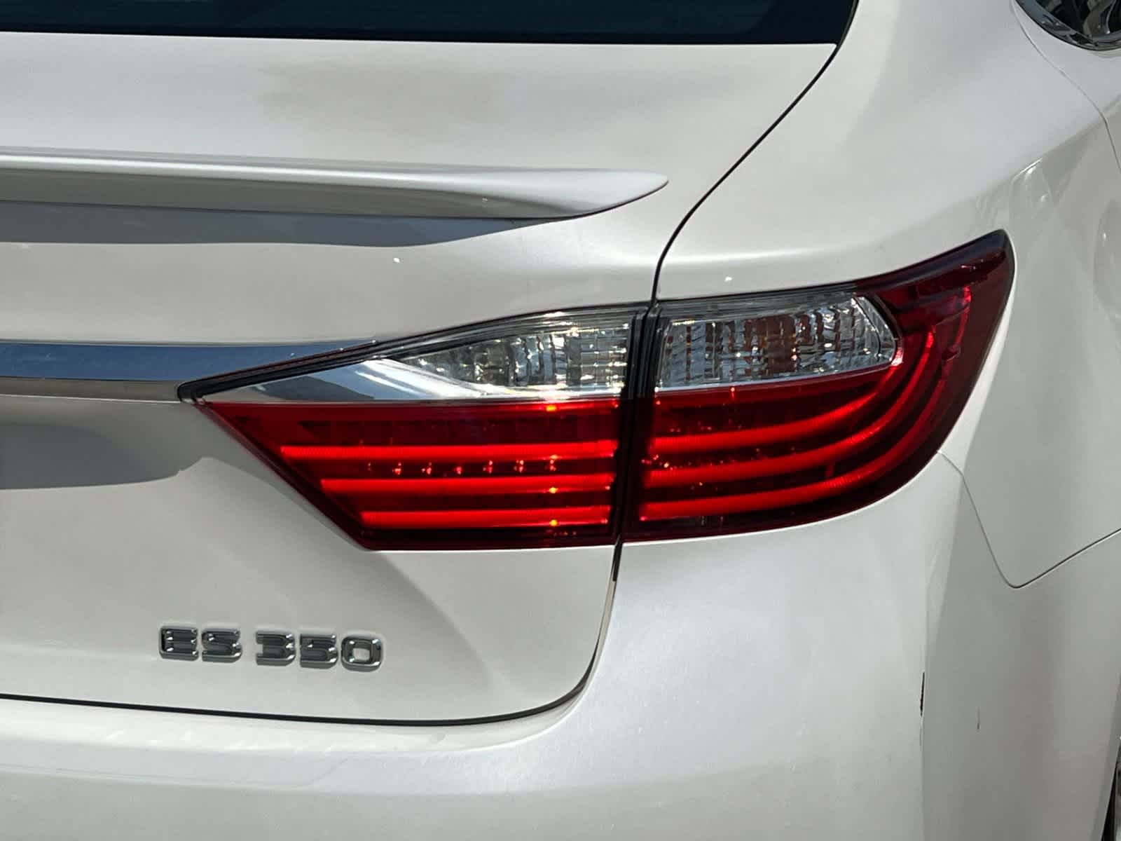 2014 Lexus ES 350 26