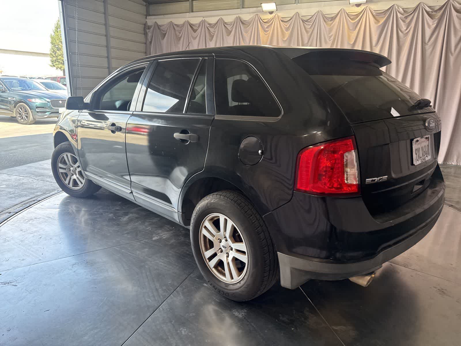 Thumbnail: 2011 Ford Edge - 7