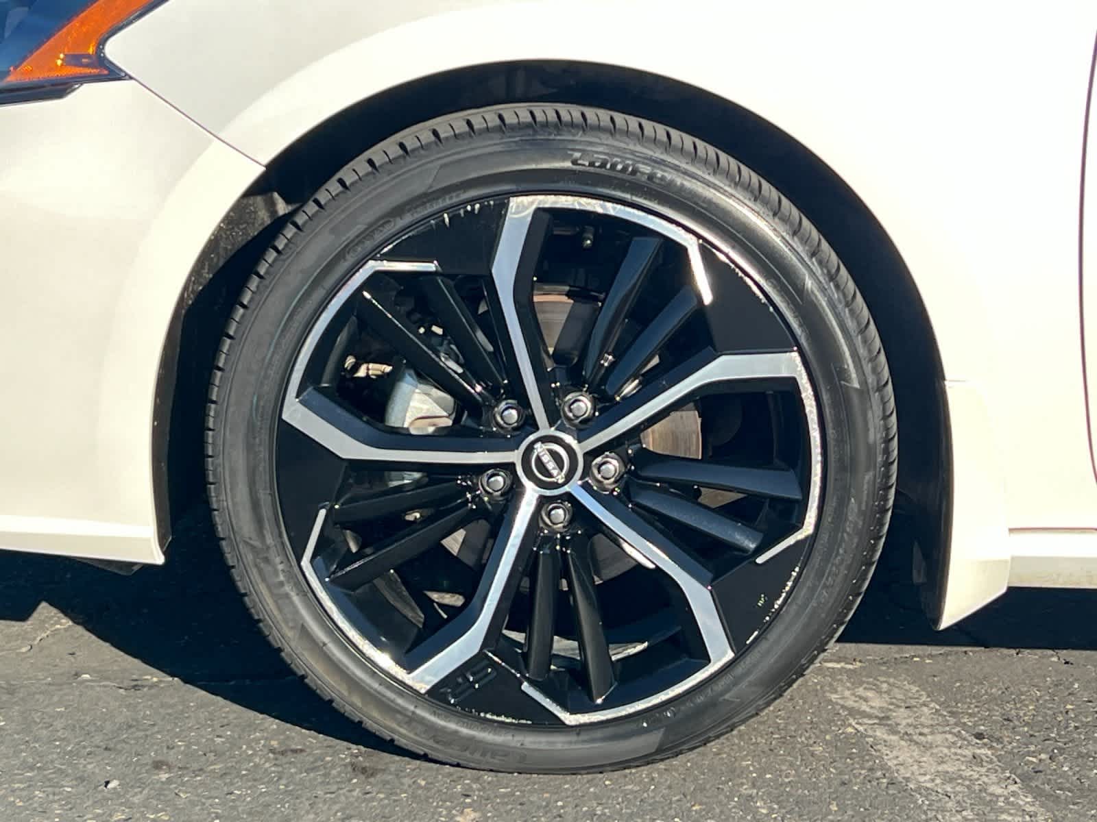 Thumbnail: 2023 Nissan Altima - 25