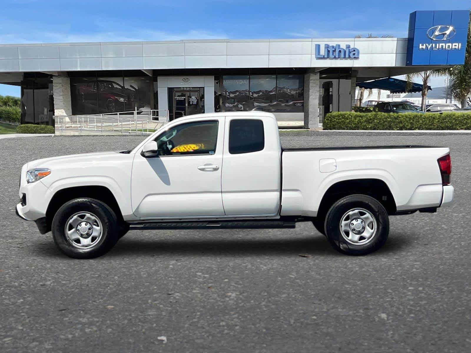 Thumbnail: 2023 Toyota Tacoma - 5