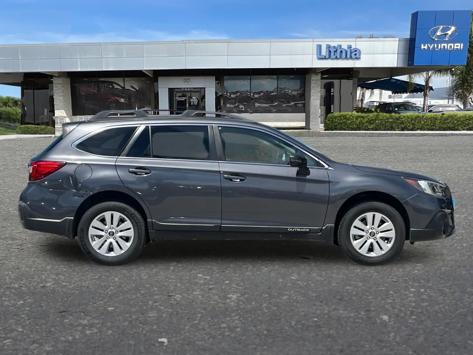 Thumbnail: 2018 Subaru Outback - 9