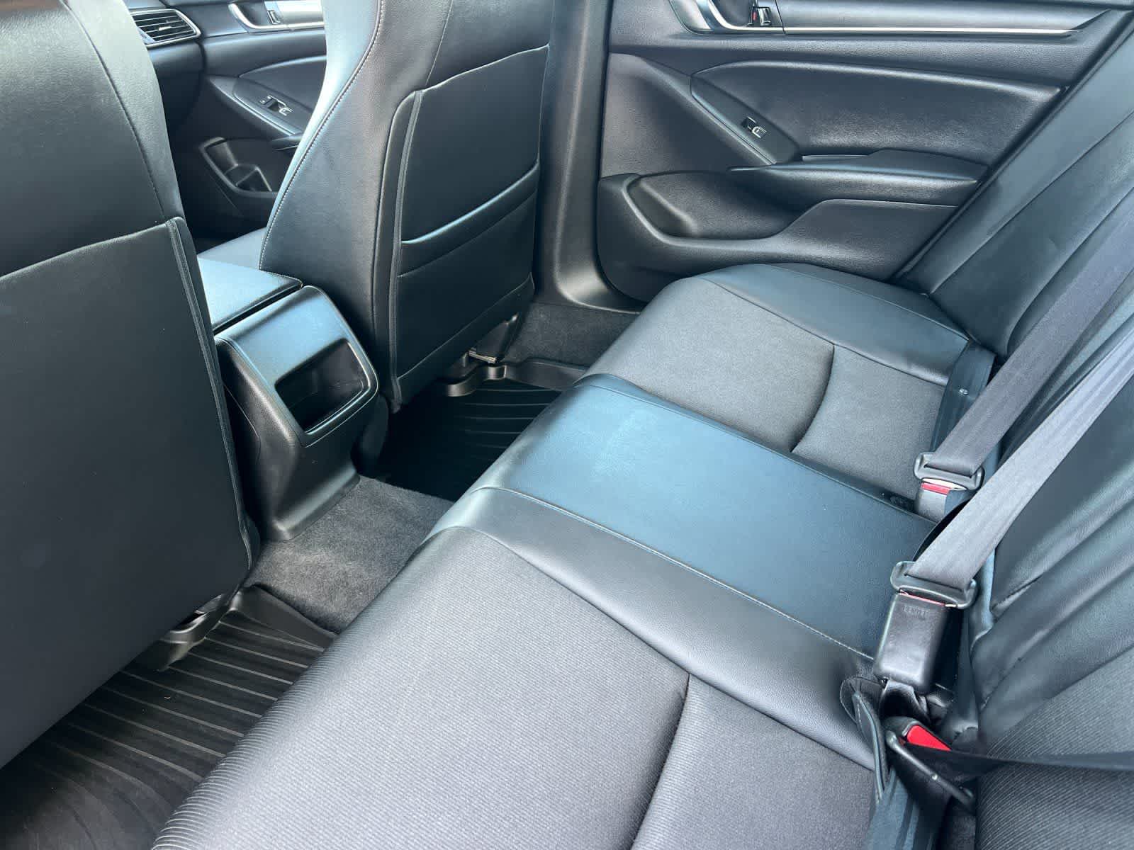 2022 Honda Accord Hybrid Sport photo 4