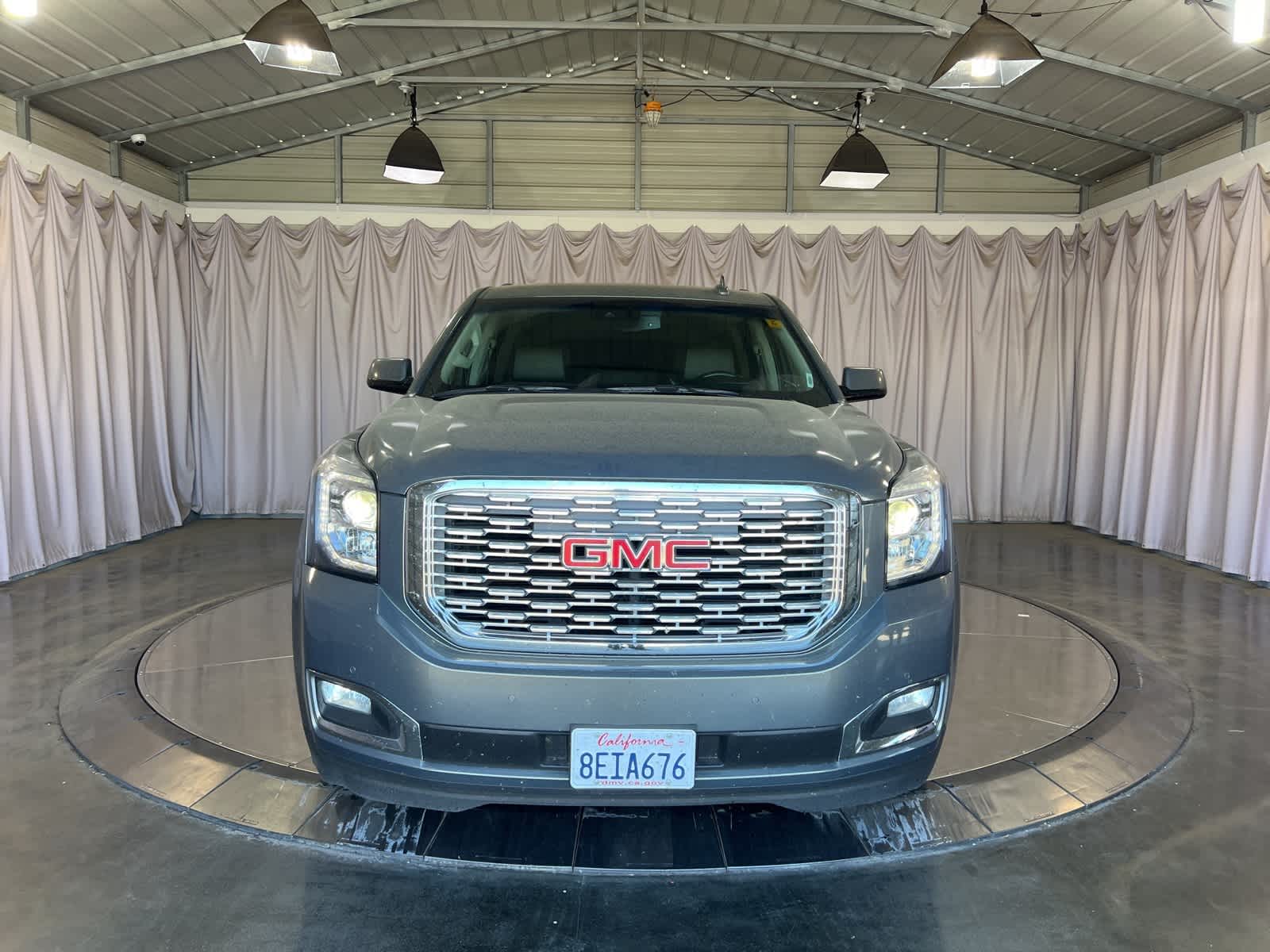 Thumbnail: 2018 GMC Yukon XL - 2