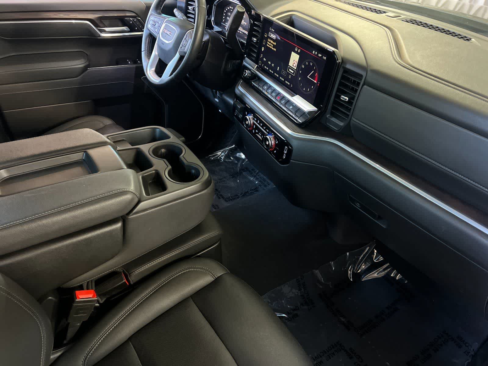 Thumbnail: 2025 GMC Sierra 1500 - 16