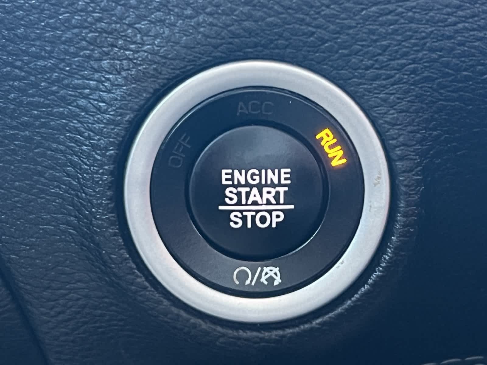 Thumbnail: 2018 Dodge Challenger - 23