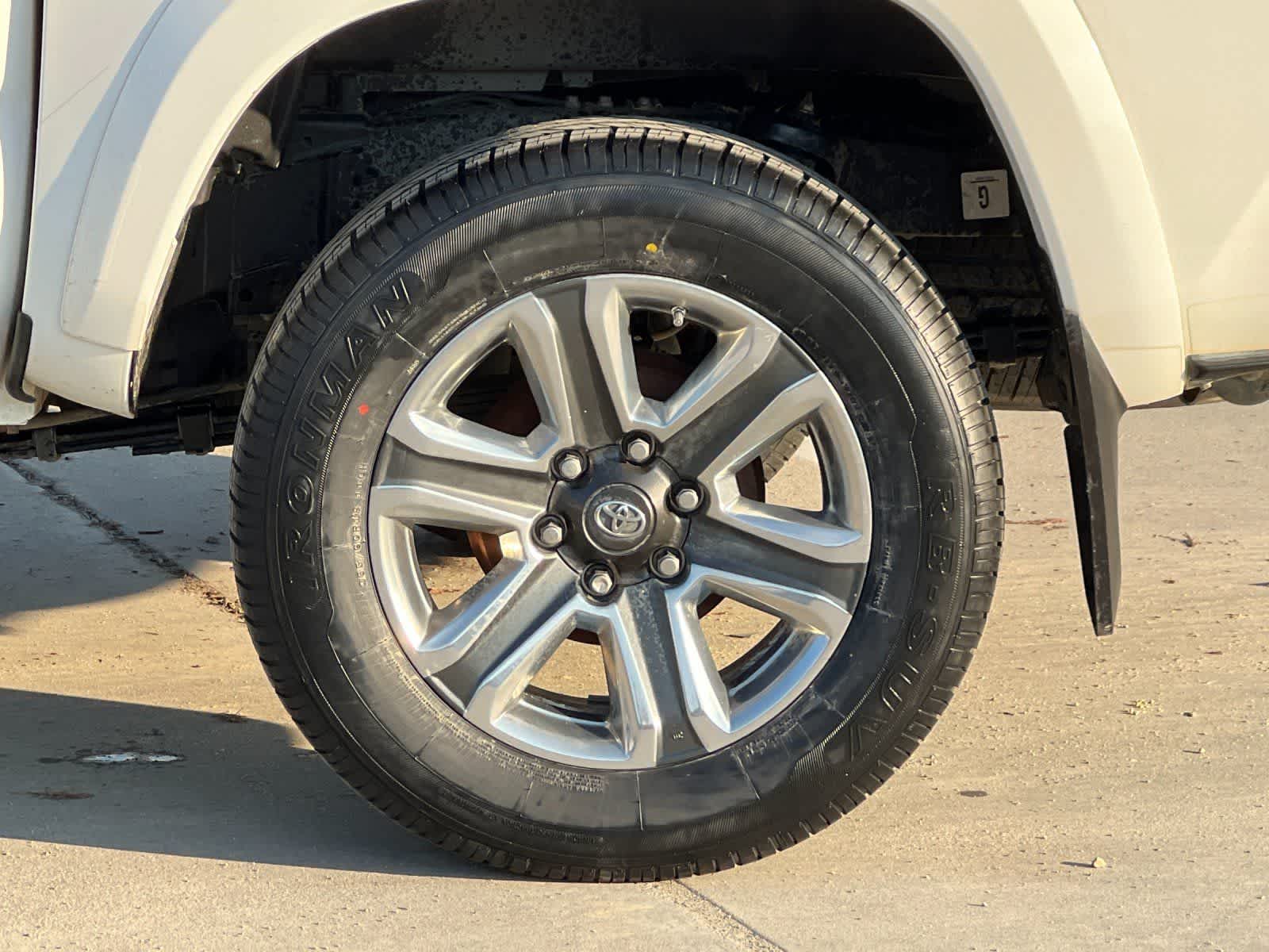 Thumbnail: 2017 Toyota Tacoma - 26