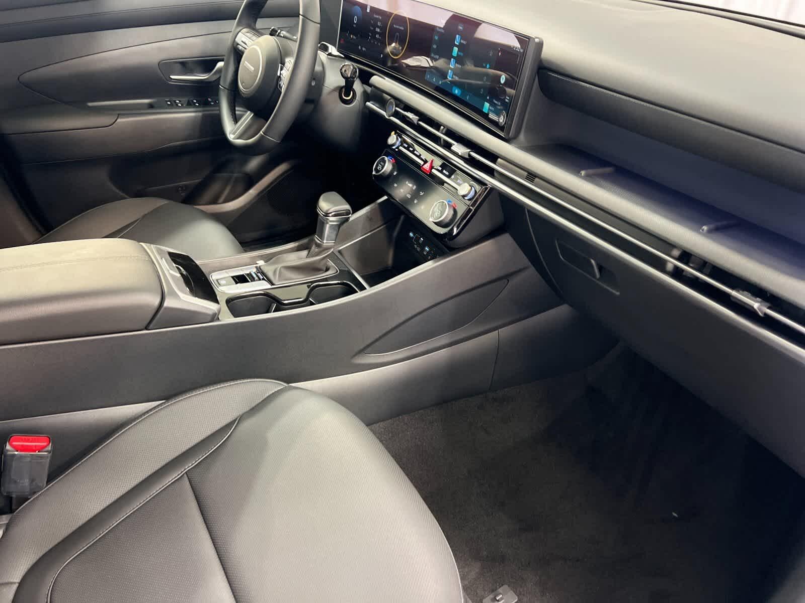 Thumbnail: 2025 Hyundai Tucson - 16