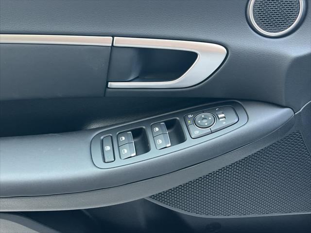 Thumbnail: 2025 Hyundai Sonata - 13